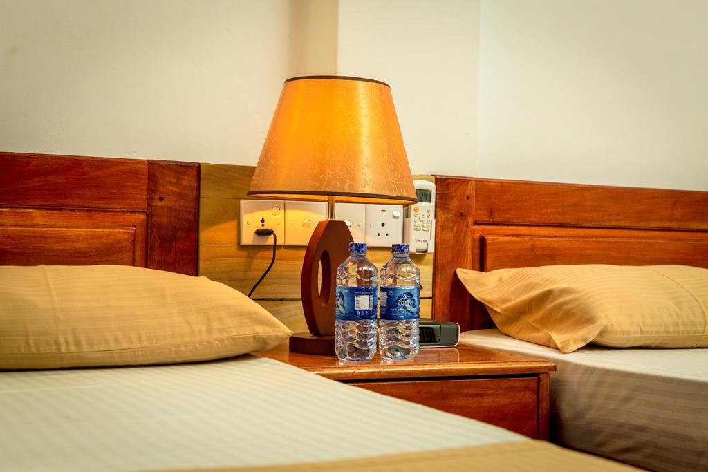 Dayanithi Guest House 자프나 외부 사진
