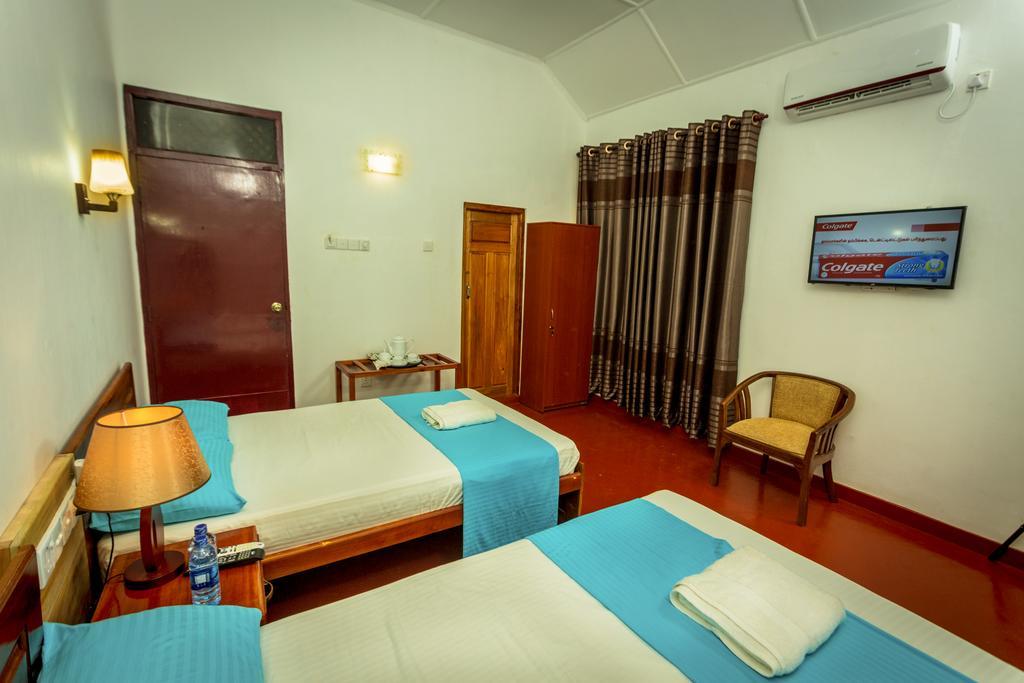 Dayanithi Guest House 자프나 외부 사진