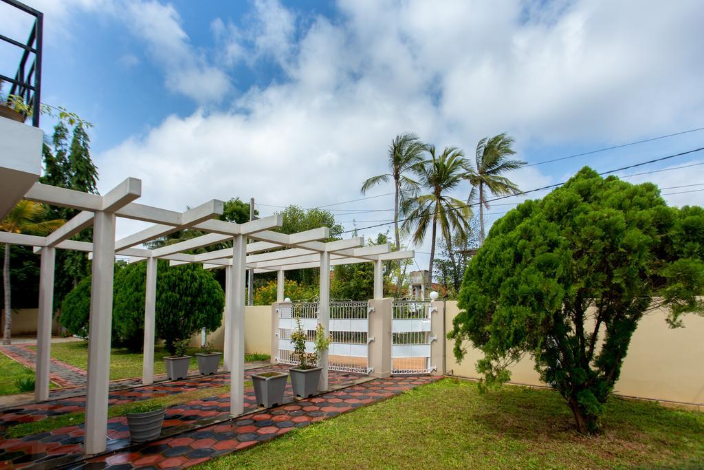 Dayanithi Guest House 자프나 외부 사진