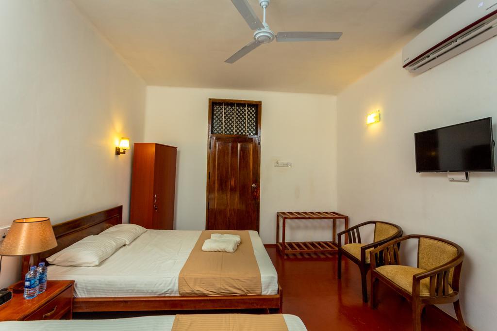Dayanithi Guest House 자프나 외부 사진