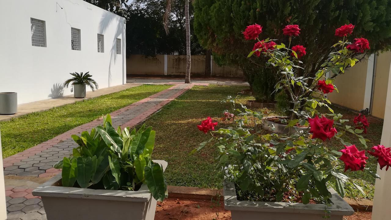Dayanithi Guest House 자프나 외부 사진